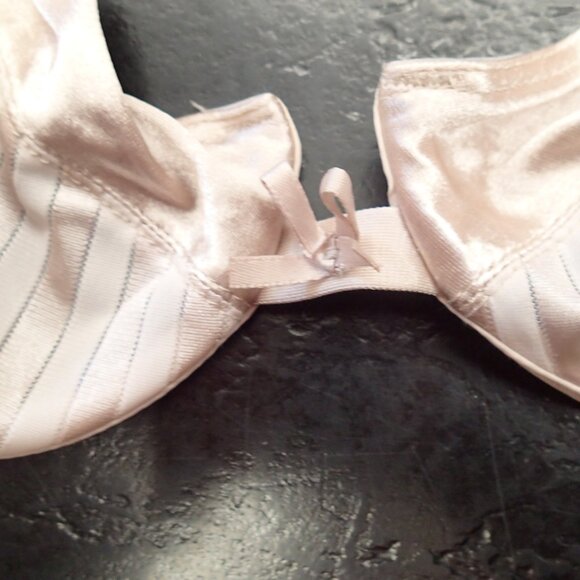 Hanes Her Way 34A - Picture 4 of 5